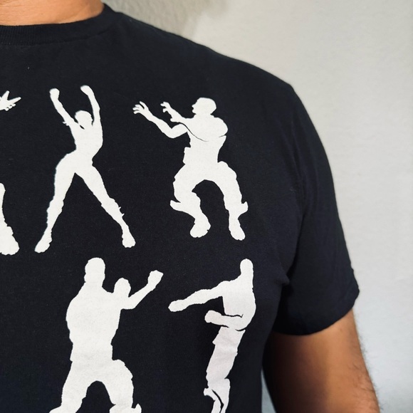 Fortnite Men Black Dance Emote Crew Neck Gaming T-Shirt Size L 100% Cotton - Picture 4 of 10
